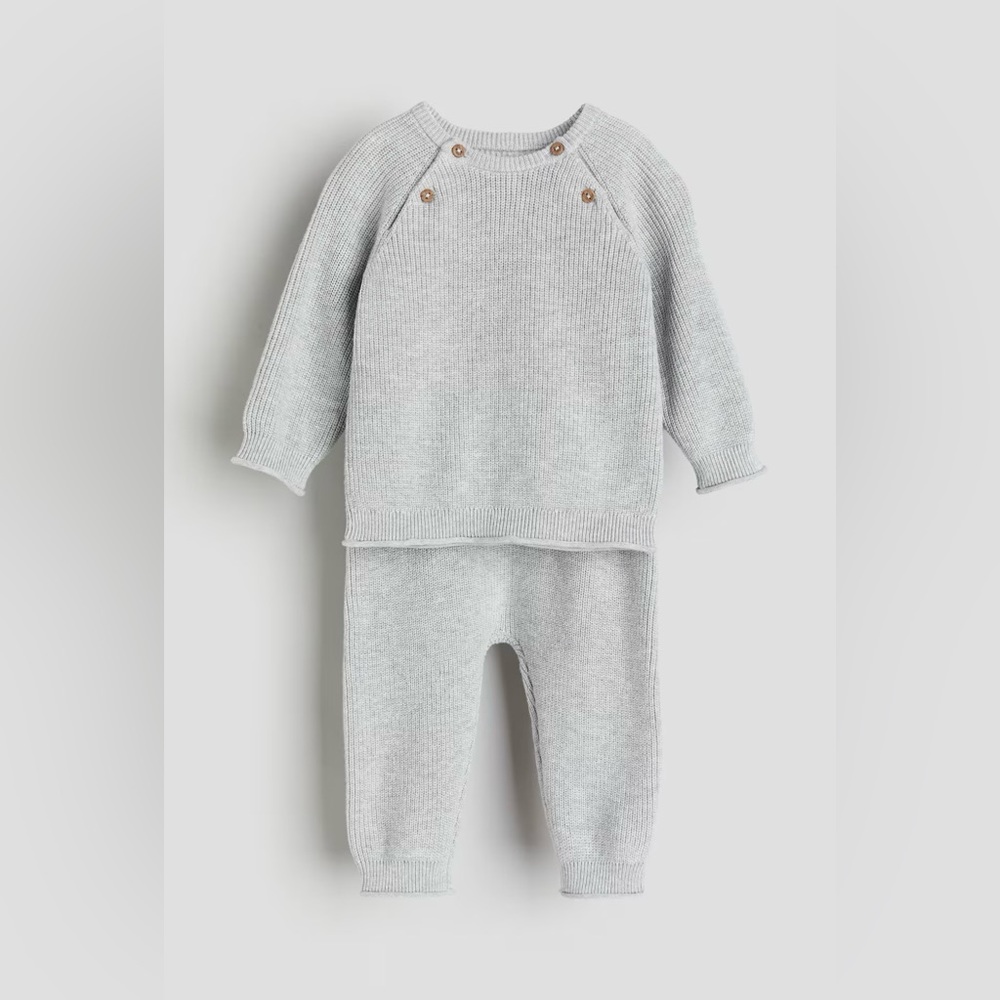 H&M knit sweater and pants set
